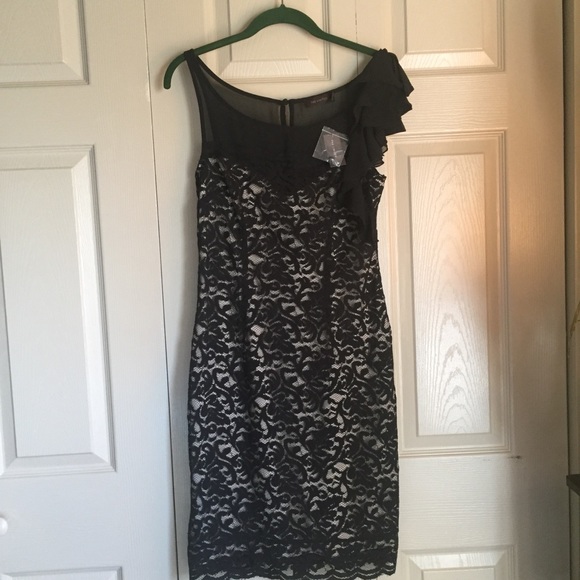 🆕 NWT Lace Cocktail Dress - Picture 6 of 8